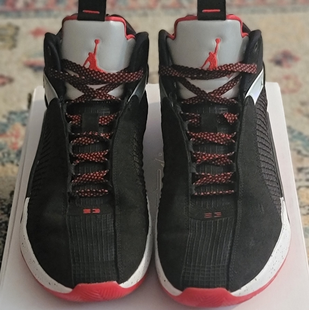 Air Jordan XXXV "Bred"